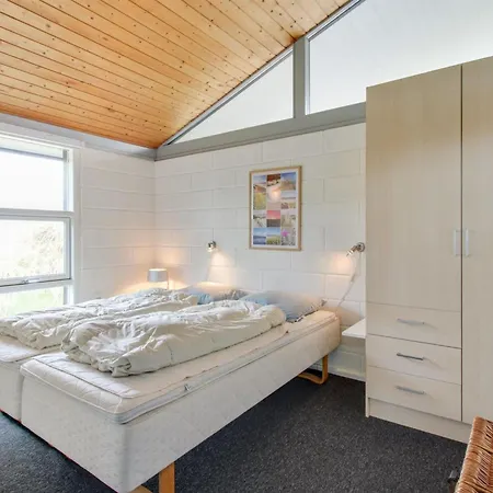 Nyaraló Alin - 600m From The Sea By Interhome Oksbøl